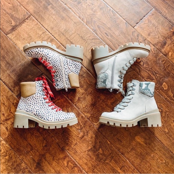 Universal Thread | Shoes | Universal 